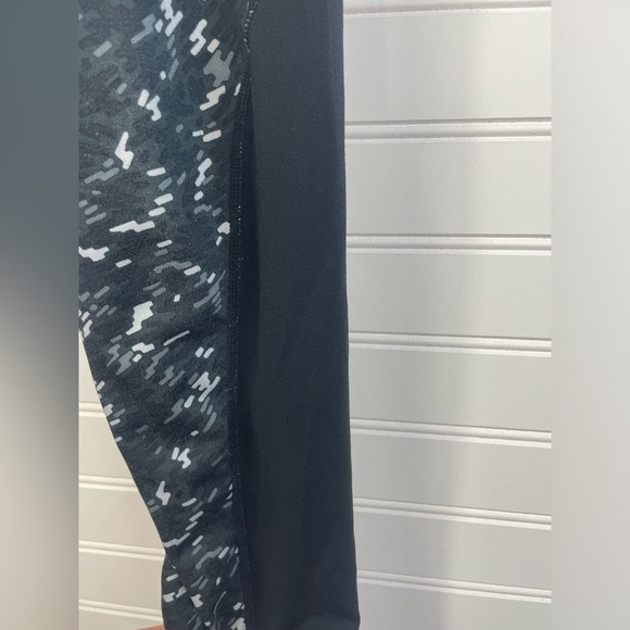 Nike Pro Black Patterned Stretchy Waistband Dri-Fit Leggings Size XL Kids GUC - Picture 8 of 13